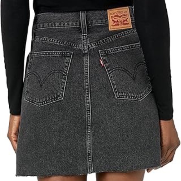Levi's Women's High Rise Decon Skirt - size 26 - Picture 2 of 5